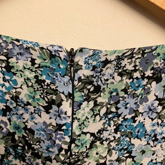 Suzy Shier Blue Print Dress - Picture 8 of 10